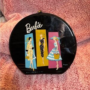 1960's Vinyl Mattel Ponytail Barbie Hat Box Case (GREAT CONDITION)​